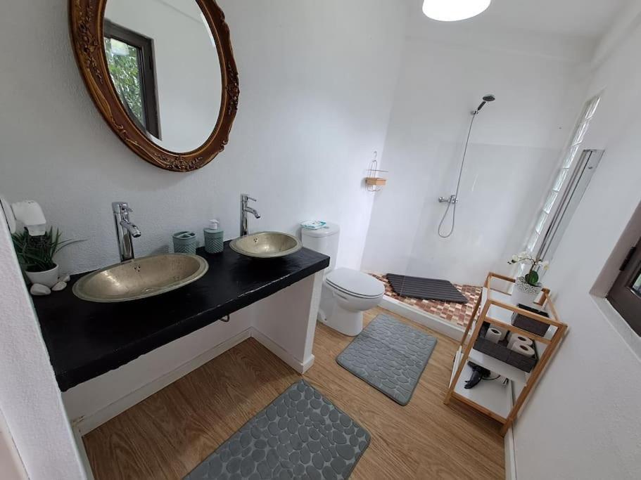 Pool House Au Coeur Du Geres A Rio Caldo Villa ภายนอก รูปภาพ