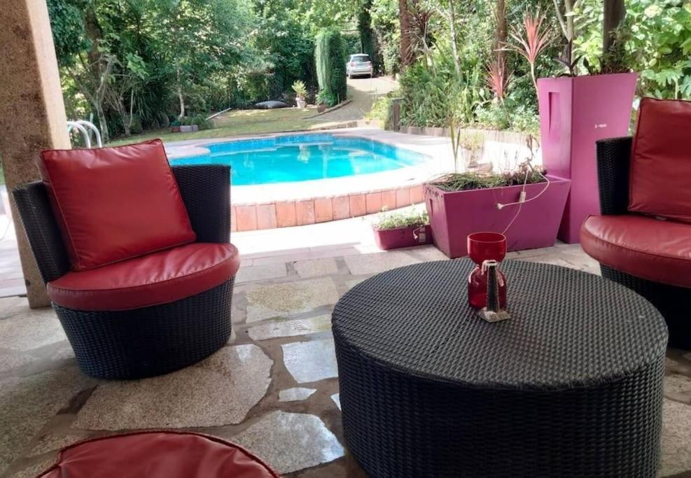 Pool House Au Coeur Du Geres A Rio Caldo Villa ภายนอก รูปภาพ
